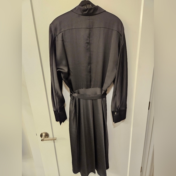 NWT - Vince Nouveau Magnolia Black Long Sleeve Satin Shirt Dress - Size XL - Picture 9 of 15